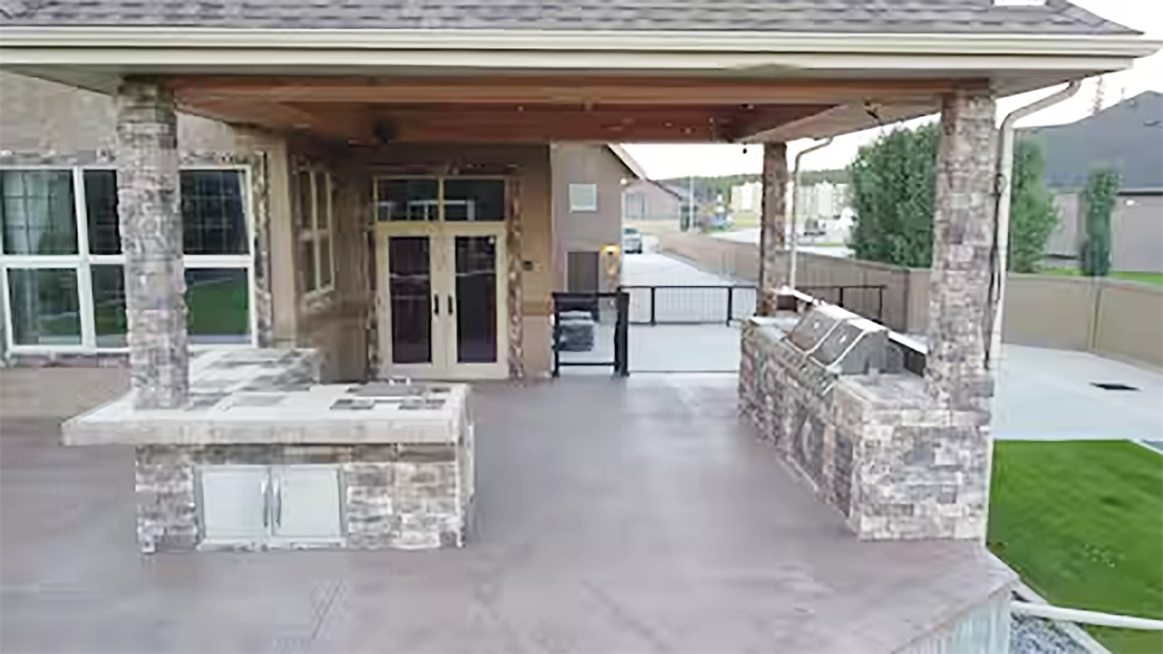 Outdoor patio and BBQ kitchen